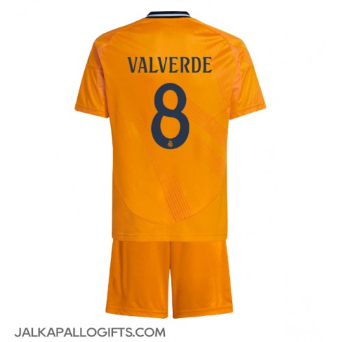 Real Madrid Federico Valverde #8 Vieras Peliasu Lasten 2024-25 Lyhythihainen (+ Lyhyet housut)